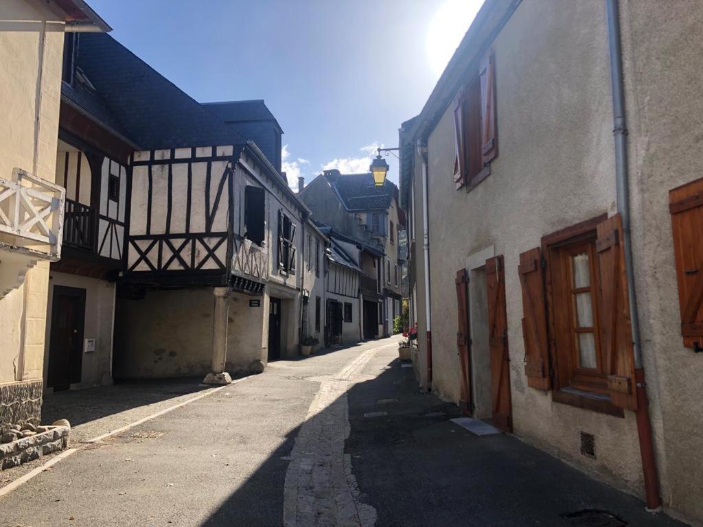 Agreable Maison Au Centre D'Arreau Pour 8 Pers Exteriér fotografie