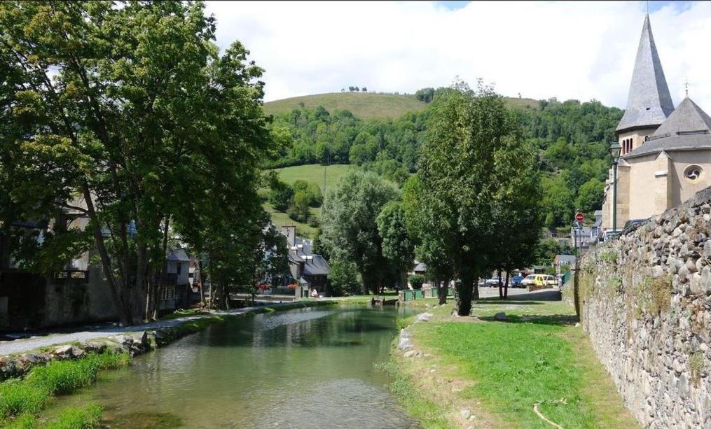 Agreable Maison Au Centre D'Arreau Pour 8 Pers Exteriér fotografie